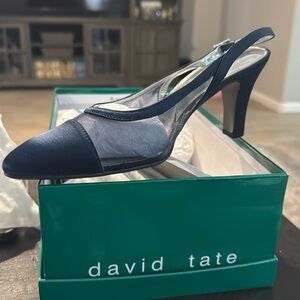 Navy blue David Tate sling back dress shoes size 7 wide
